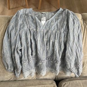 Flowy Blue American Eagle Blouse!